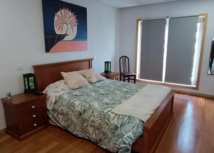 Private Bathroom Shared Kitchen