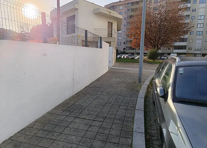 Private Bathroom Shared Kitchen Vendégház