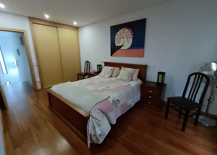 Private Bathroom Shared Kitchen 게스트하우스 3*